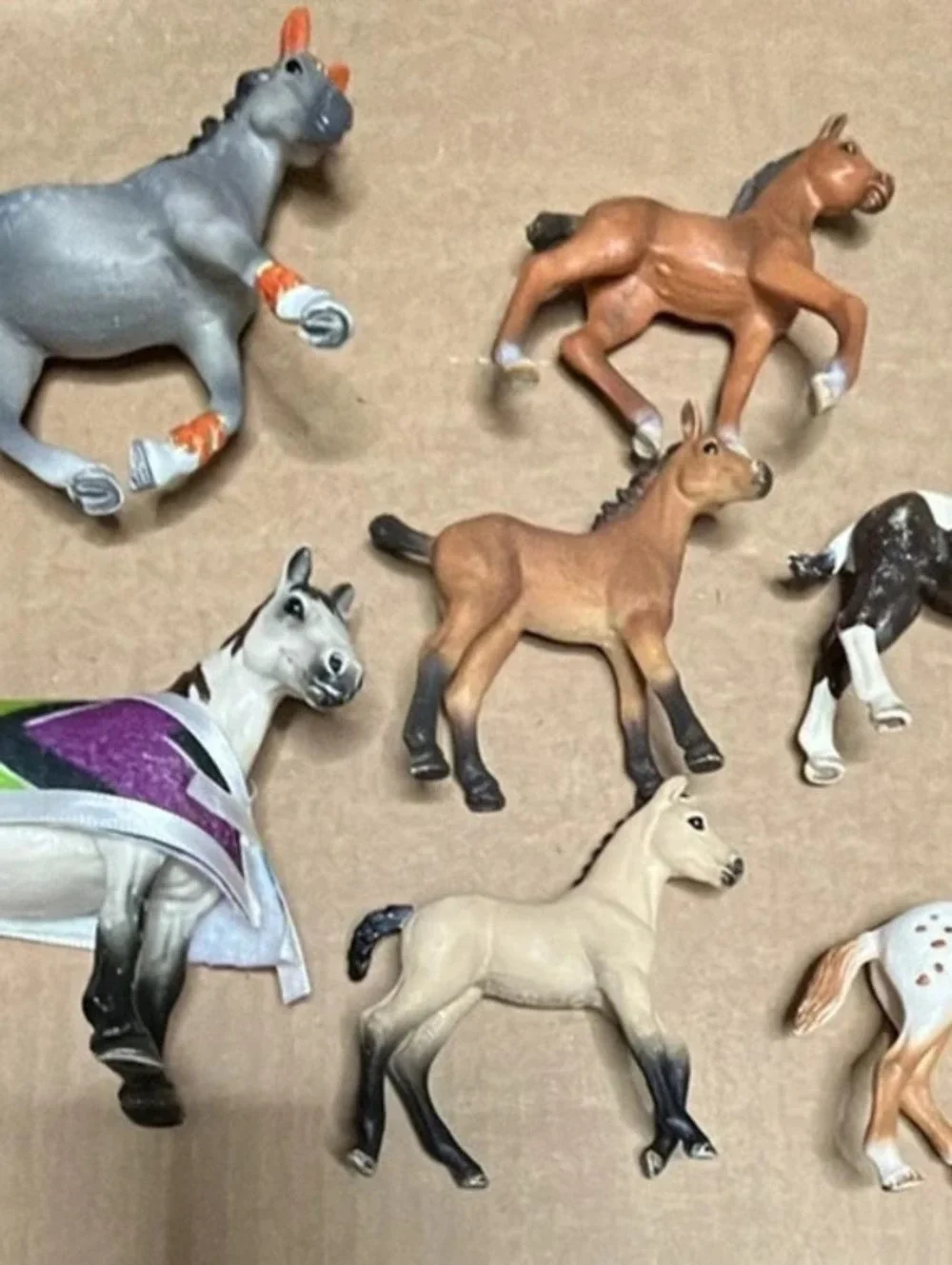 Schleige Horse Stallion/Mare and foals collection. Bonus specialty blanket